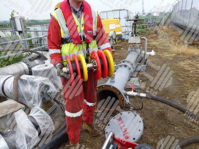 pigging and pipeline cleaning